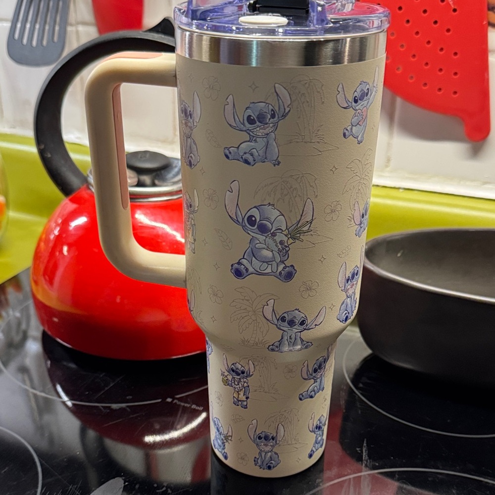 Stitch Patterned Travel Mug with Handle